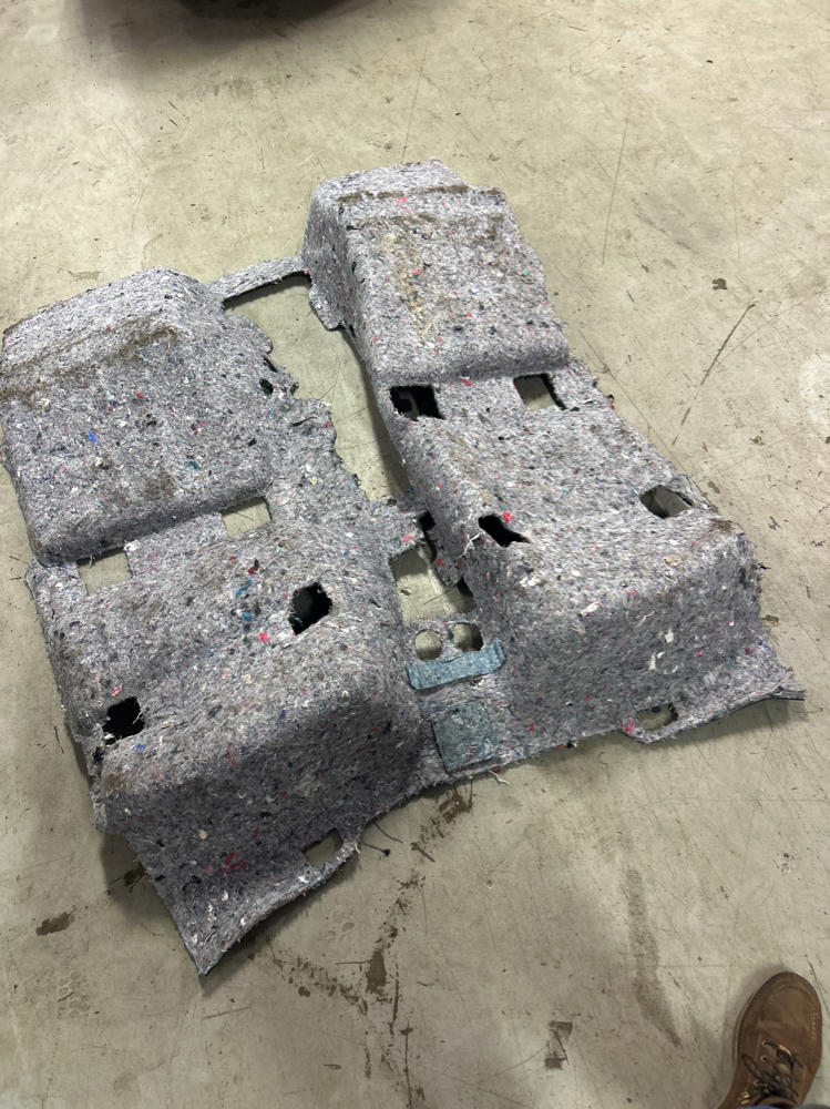 2015-17 Ford Mustang GT OEM Black Convertible Carpet 312