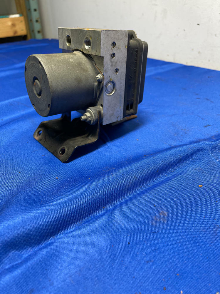 2005-06 Pontiac GTO ABS Module 159