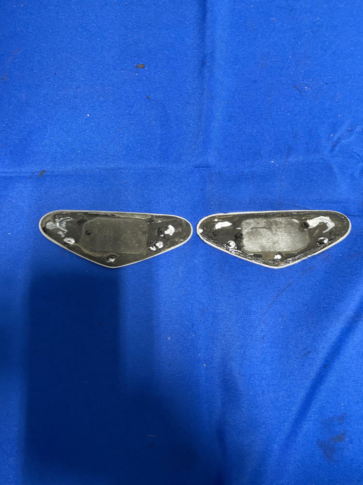 2005-06 Pontiac GTO 6.0 Fender Badges OEM 159