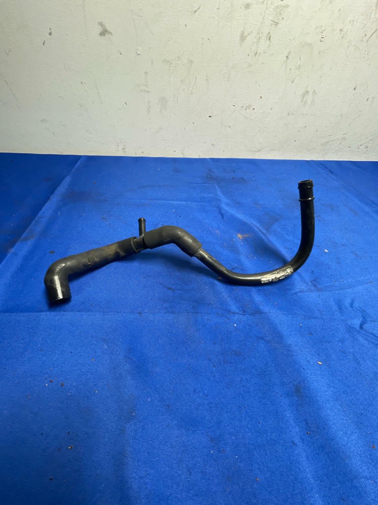 2003-04 Ford Mustang SVT Cobra Lower Intake Vacuum Tube 166