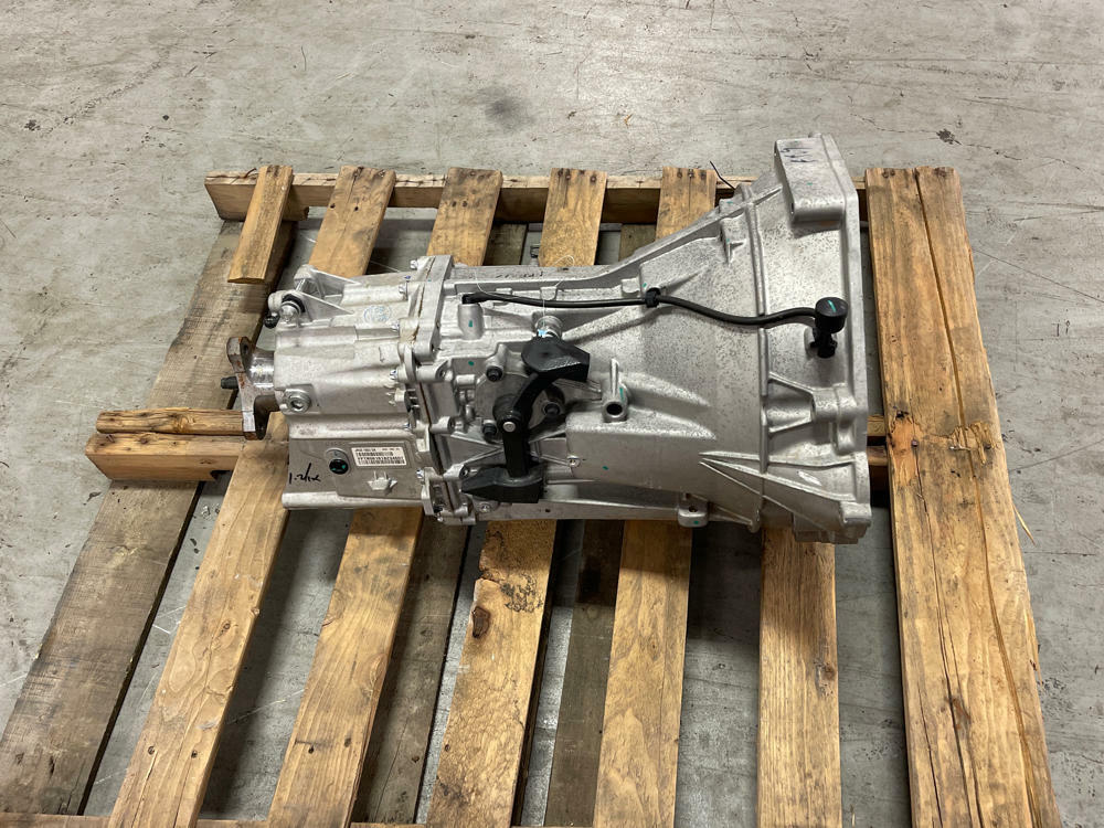 201923 Ford Mustang GT MT82 D4 6 Speed Transmission 29k Miles 139