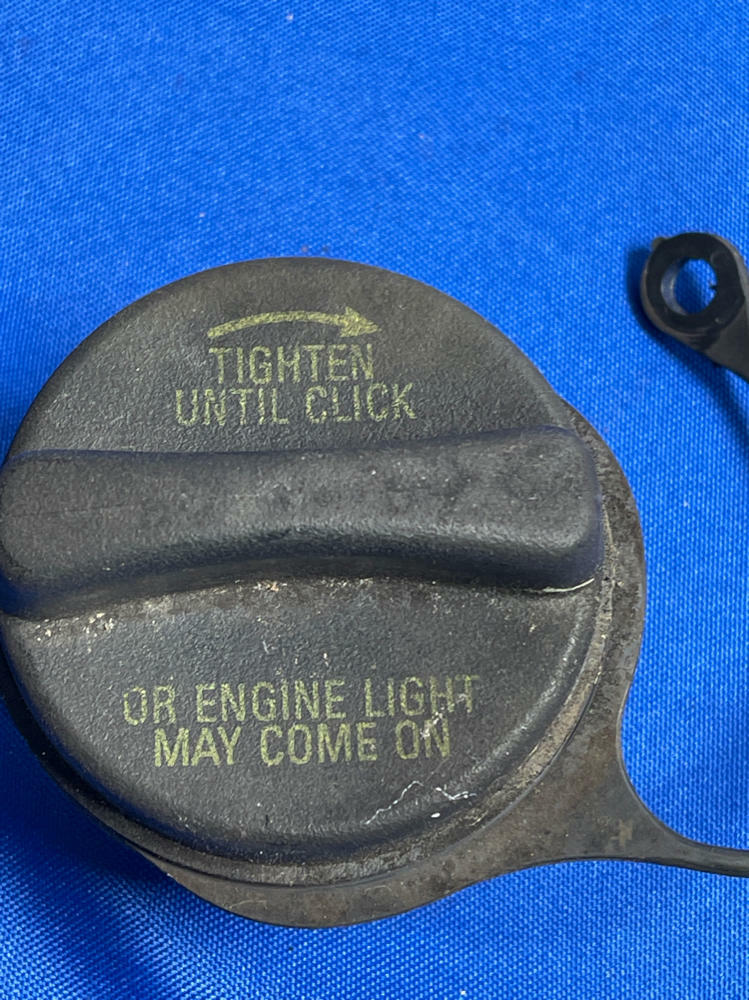 2003-04 Ford Mustang SVT Cobra Gas Cap OEM 175