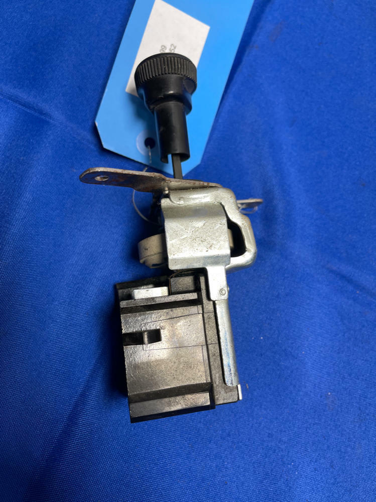 1999-04 Ford Mustang GT Headlight Switch & Knob 4.6 V8 177