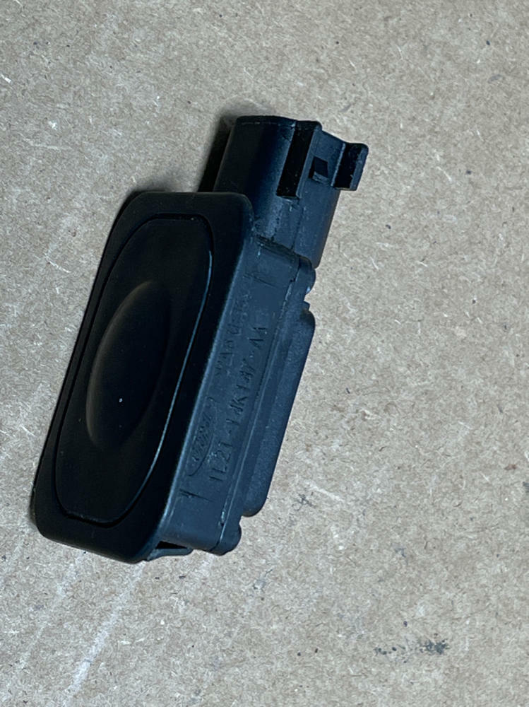 201823 Ford Mustang Trunk Release Button 195 Blu Auto Parts