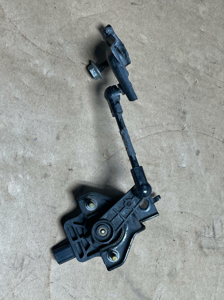 2018-23 Ford Mustang GT MagnaRide Rear Sensor 205