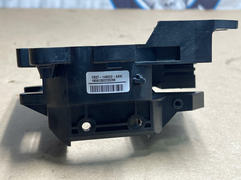 2013-14 Ford Mustang Steering Body Housing 192