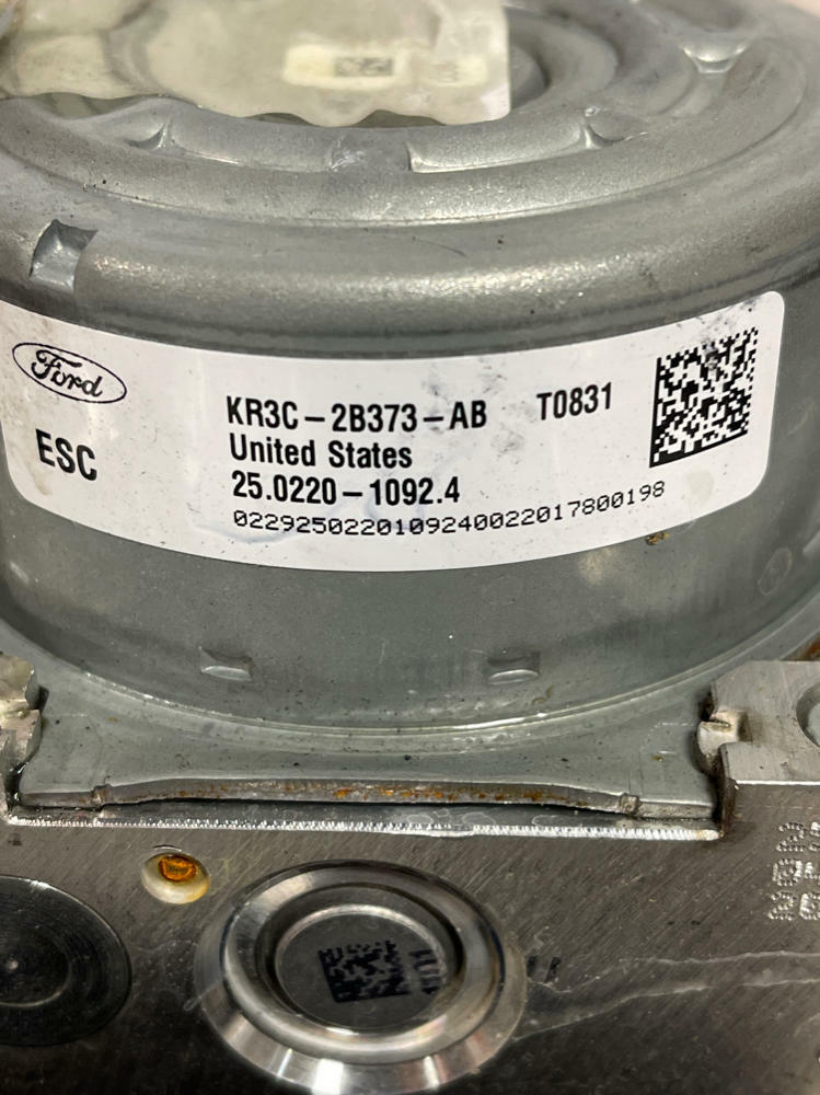 2015-23 Ford Mustang GT S550 5.0 ABS Module 223