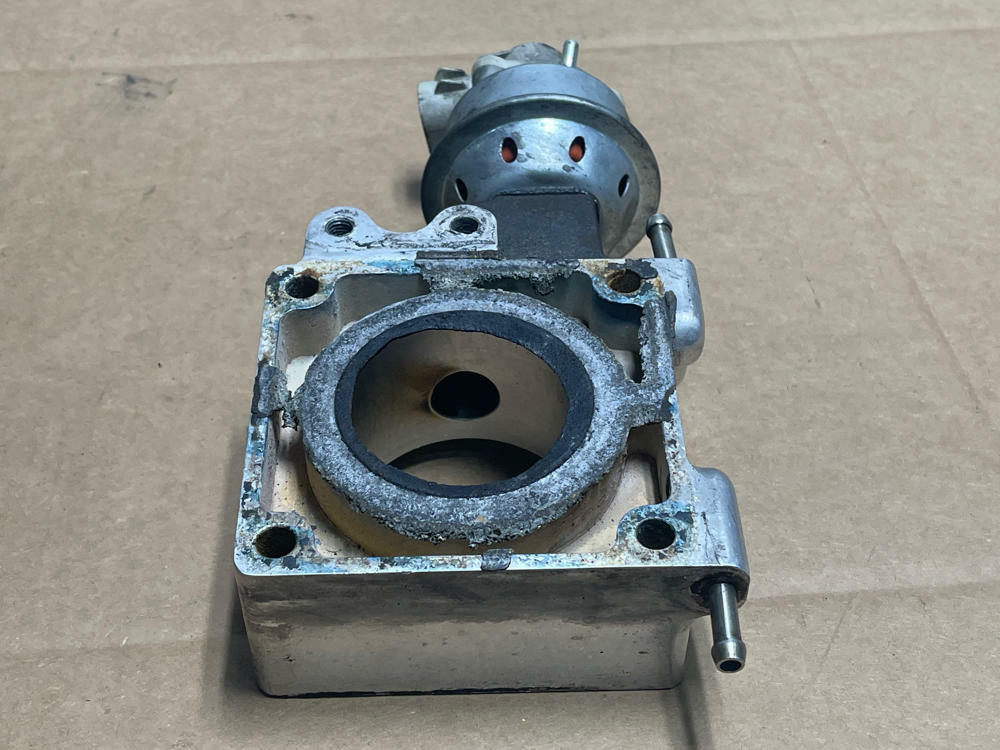 1987-93 Ford Mustang LX Aftermarket Throttle Body Spacer 209