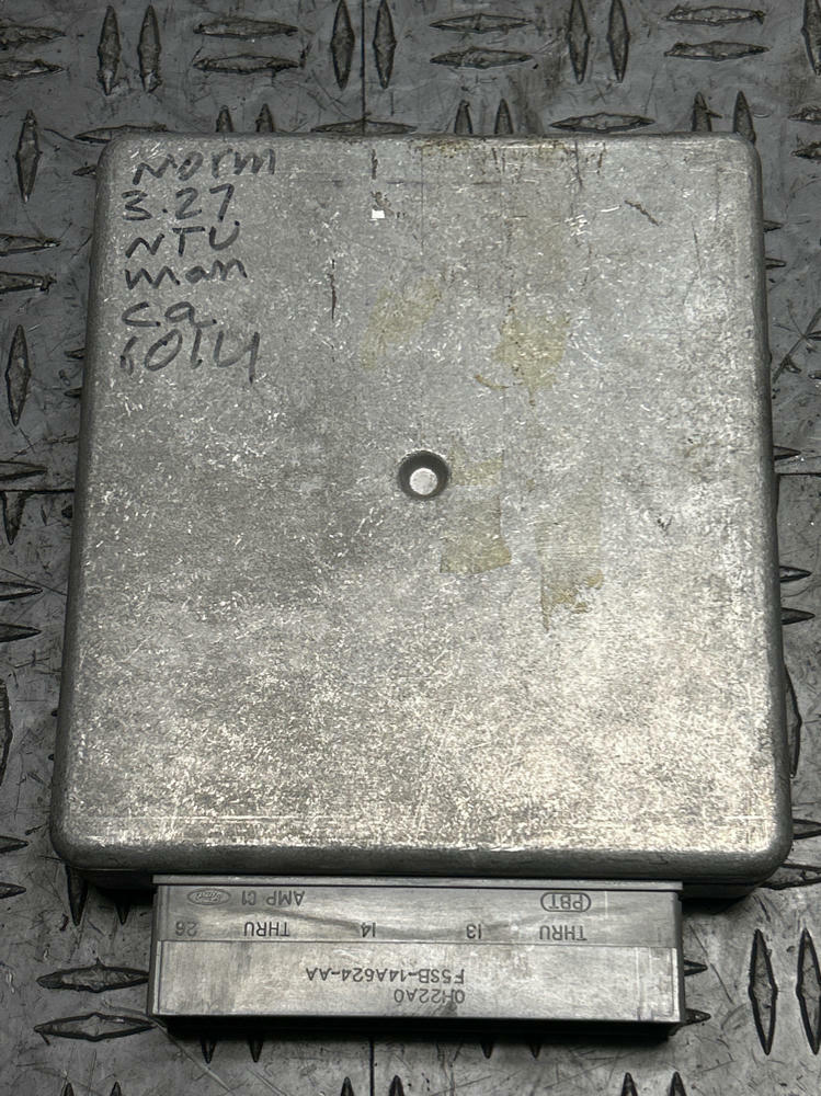 2001+ Ford Mustang GT Saleen S281 ECU- Code GIZ1 285