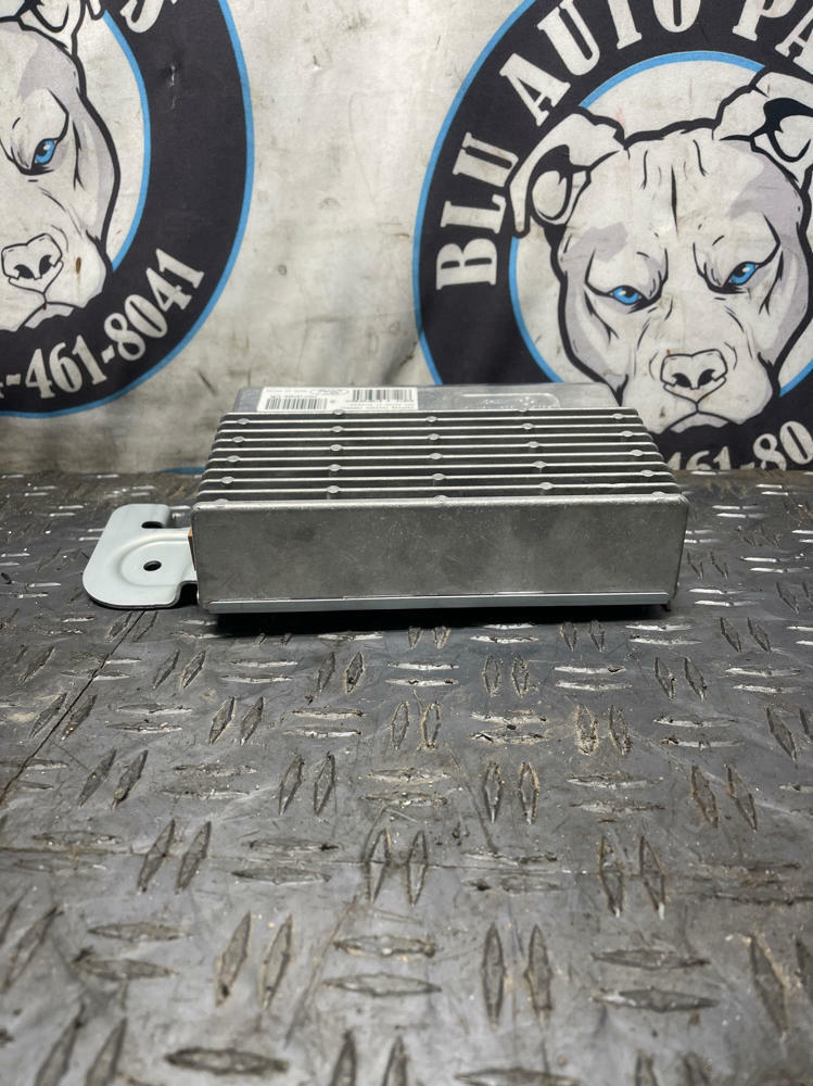 2015-23 Ford Mustang GT OEM Amplifier 297