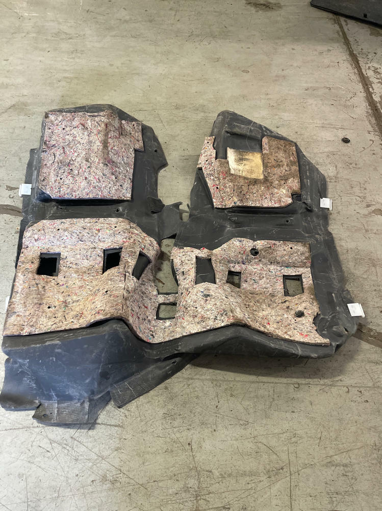 2003-04 Ford Mustang SVT Cobra OEM Convertible Carpet 295