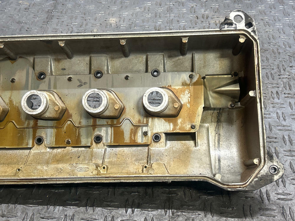 2003-04 Ford Mustang SVT Cobra OEM Driver LH Valve Cover 295