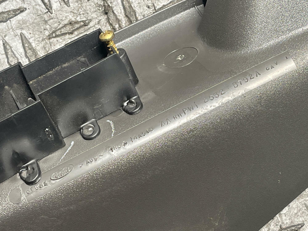 2003-04 Ford Mustang SVT Cobra Dark Charcoal Coupe Door Cups 36k Miles 305
