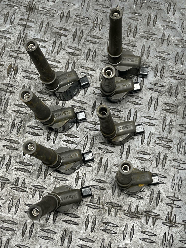 2003-04 Ford Mustang SVT Cobra OEM Coil Pack Set 36K Miles 305