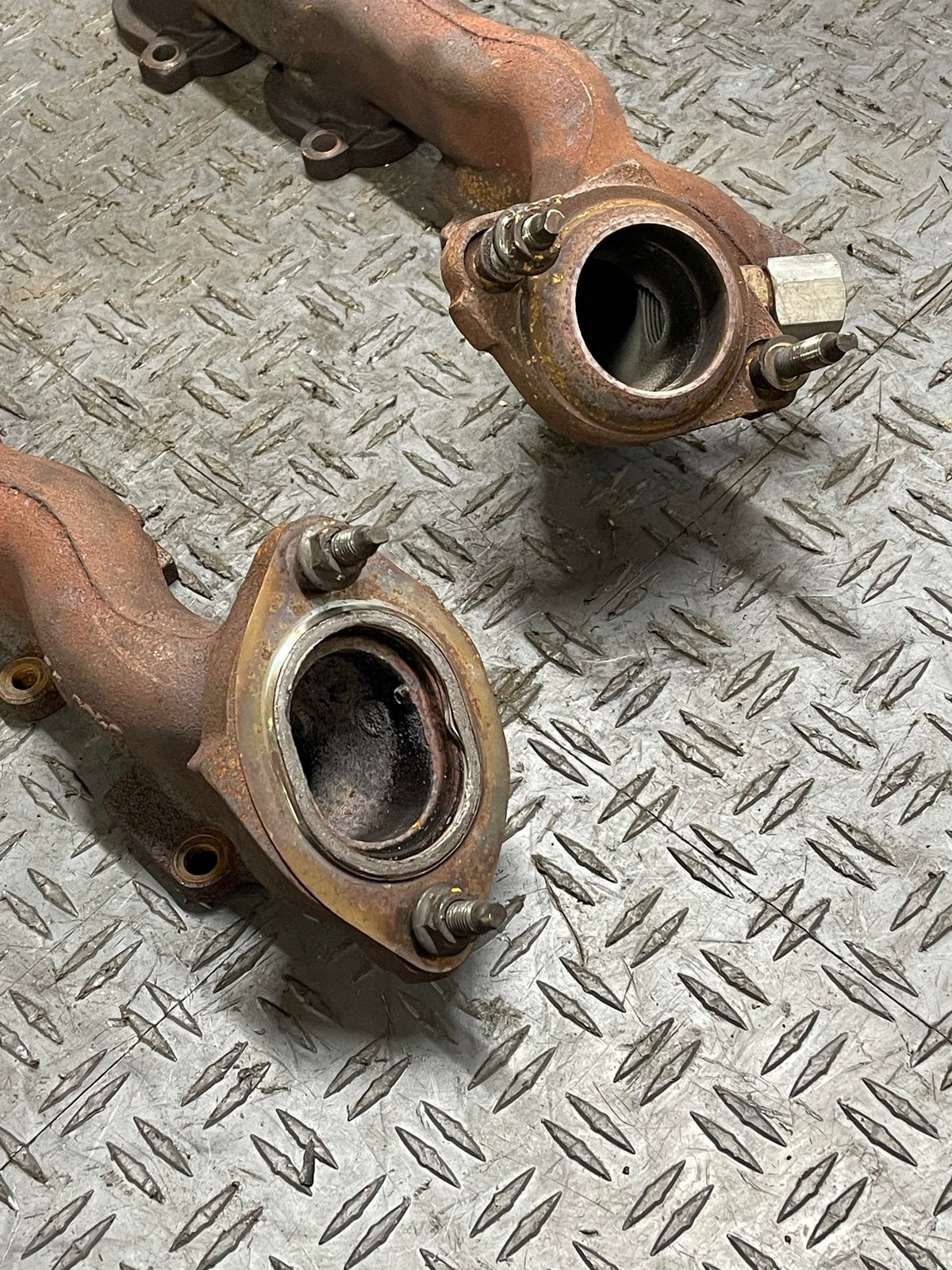 2003-04 Ford Mustang SVT Cobra Exhaust Manifolds 318