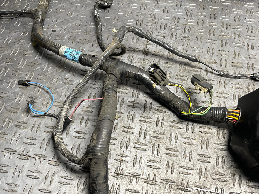 2003-04 Ford Mustang Mach One Engine Bay Distribution Harness- PARTS ONLY 296
