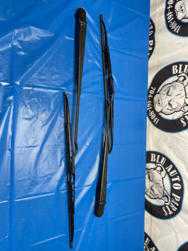 2003-04 Ford Mustang SVT Cobra Windshield Wipers Pair 191