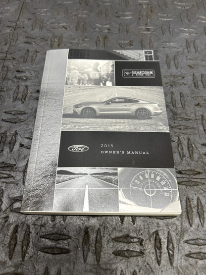 2015 Ford Mustang GT Owners Manual/Press Kit 312