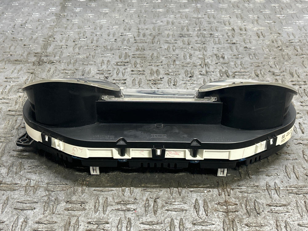 2015-17 Ford Mustang GT MyColor Gauge Cluster- Auto Display, 61k Showing 312