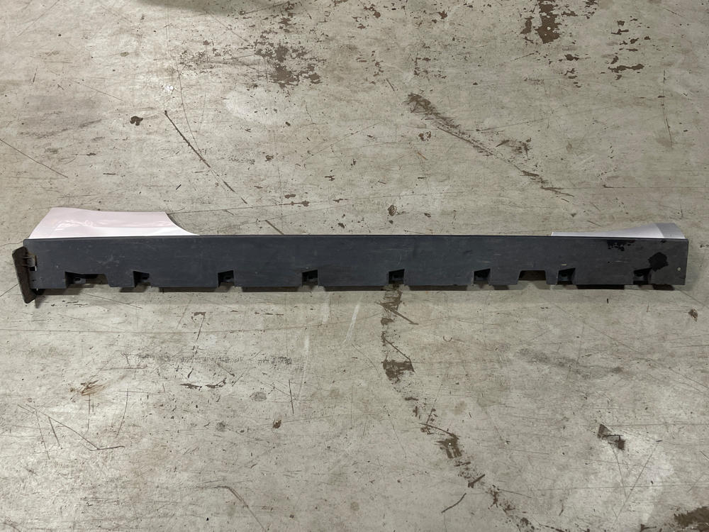 2015-17 Ford Mustang GT Passenger RH Side Skirt- Paint Code UX 312