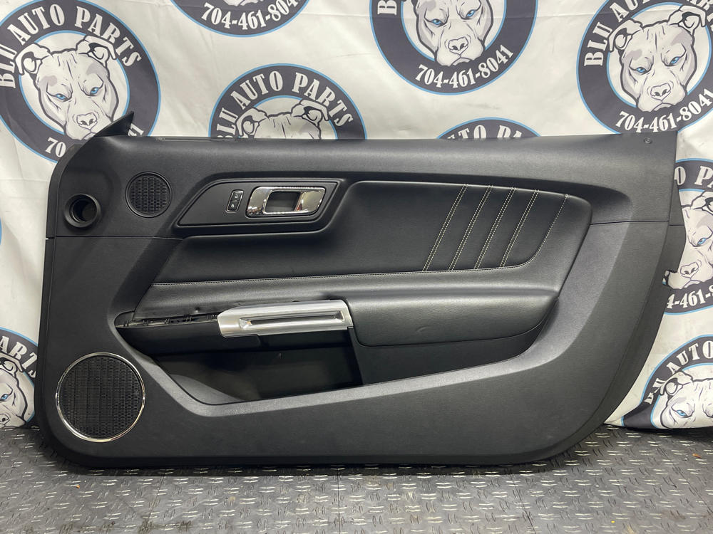 2015-17 Ford Mustang GT Door Panel Pair 312