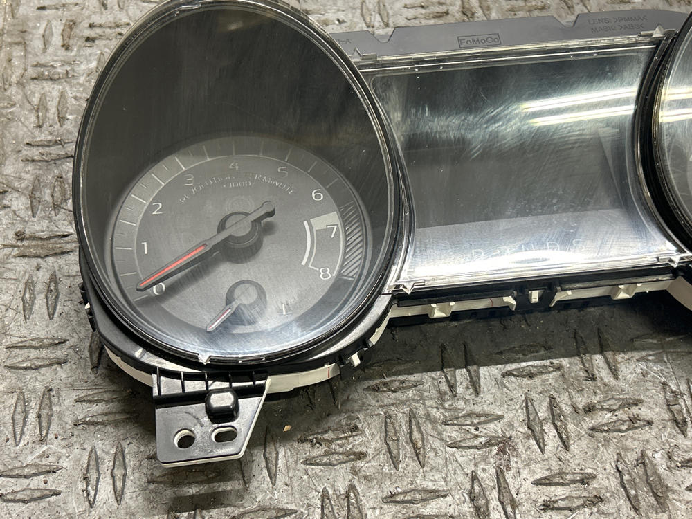 2015-17 Ford Mustang GT MyColor Gauge Cluster- Auto Display, 61k Showing 312