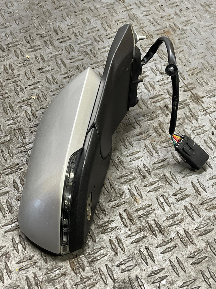 2015-17 Ford Mustang GT Passenger RH Mirror- Paint Code UX  312
