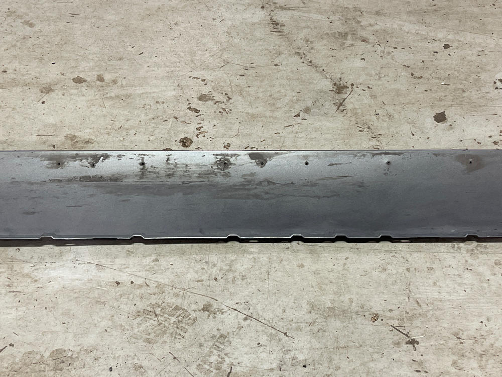 2003-04 Ford Mustang Mach One LH Driver Side Skirt 19k Miles DSG Paint Code CX