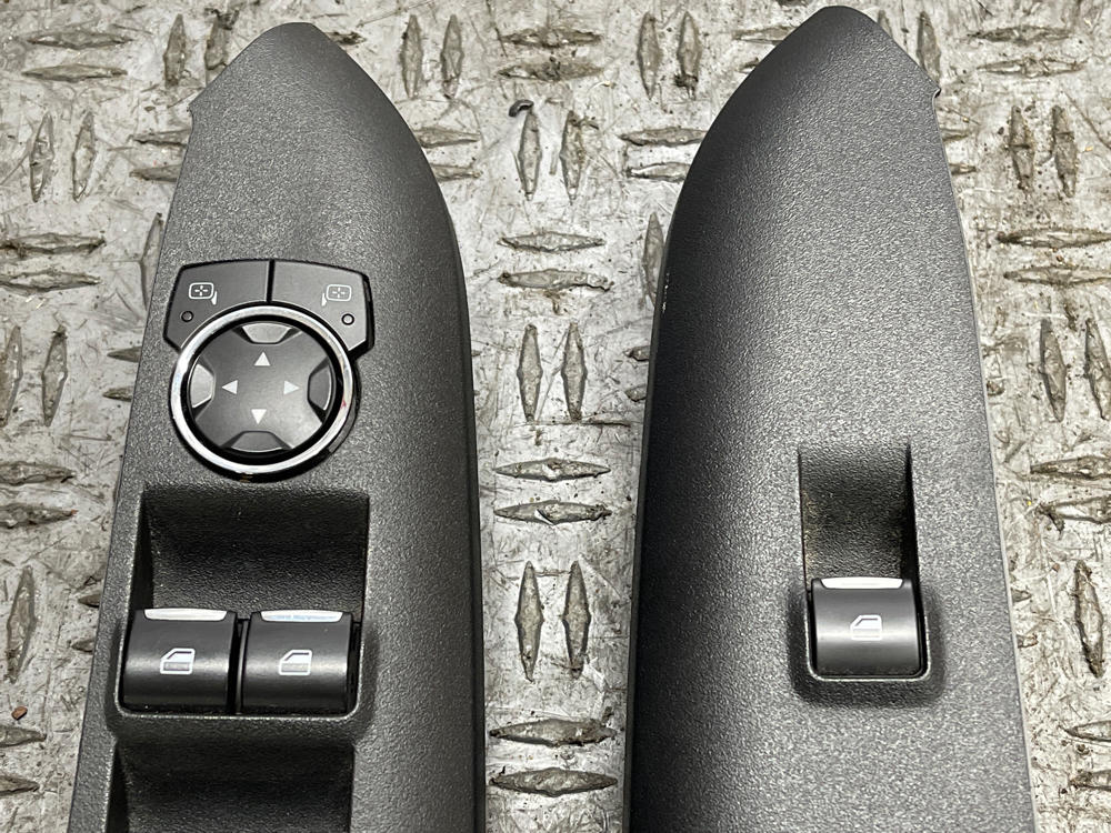 2015-17 Ford Mustang GT Window Control Swithch Panels- CONVERTIBLE ONLY 312