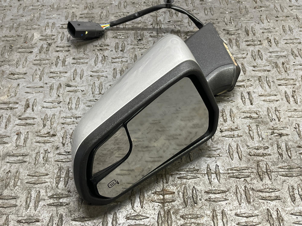 2015-17 Ford Mustang GT Driver LH Mirror- Paint Code UX 312