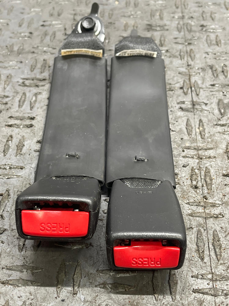 2015-17 Ford Mustang GT OEM Rear Seat Belt Pair- FOR CONVERTIBLE 312