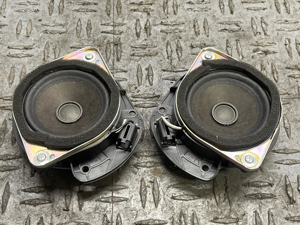 2015-17 Ford Mustang GT Door Tweeter Speaker Pair 312