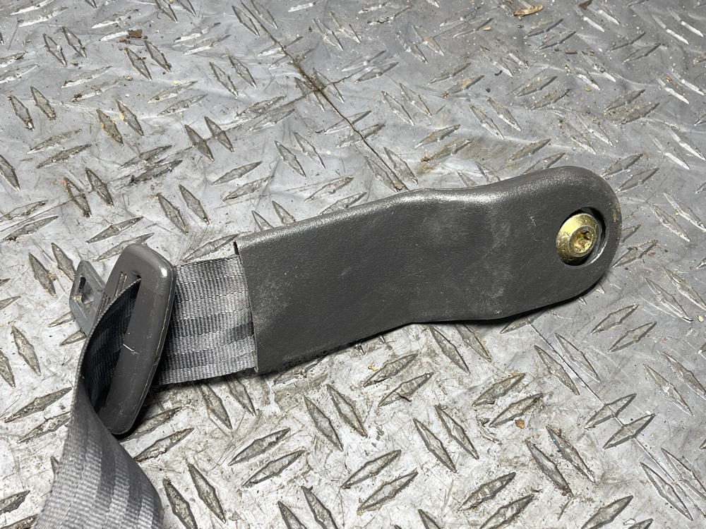 2003-04 Ford Mustang Mach One Driver Front LH Belt- FOR COUPE 19k Miles 296