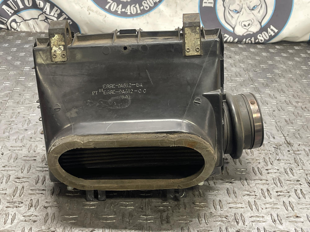 1987-93 Ford Mustang Air Intake Assembly w/ Airbox 117k Miles 289