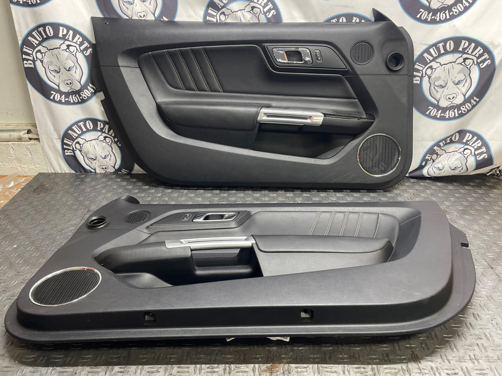 2015-17 Ford Mustang GT Door Panel Pair 312