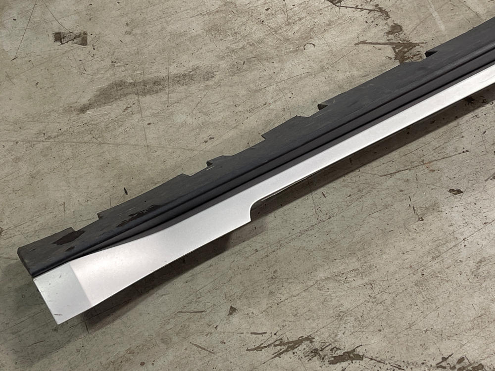 2015-17 Ford Mustang GT Passenger RH Side Skirt- Paint Code UX 312