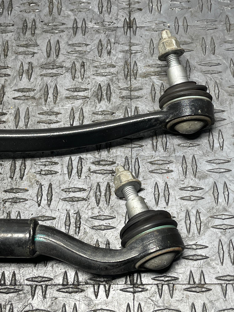 2018-23 Ford Mustang Front Driver LH Control Arms Set 56k Miles 310