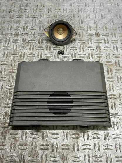 2015-17 Ford Mustang GT Premium Center Dash Tweeter & Trim 312
