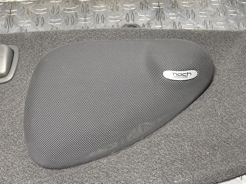 2003-04 Ford Mustang Mach One 19k Miles Mach 460 Rear Package Tray 296