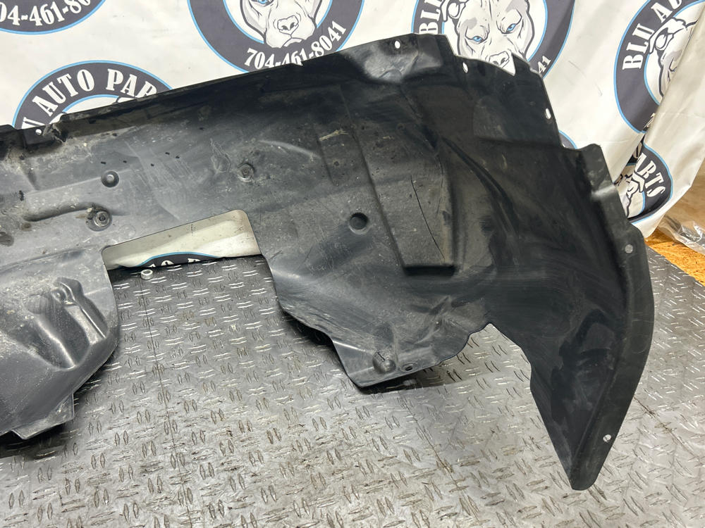 2015-17 Ford Mustang GT OEM Pass. Front RH Wheel Well- NON PERFORMANCE PACK 312