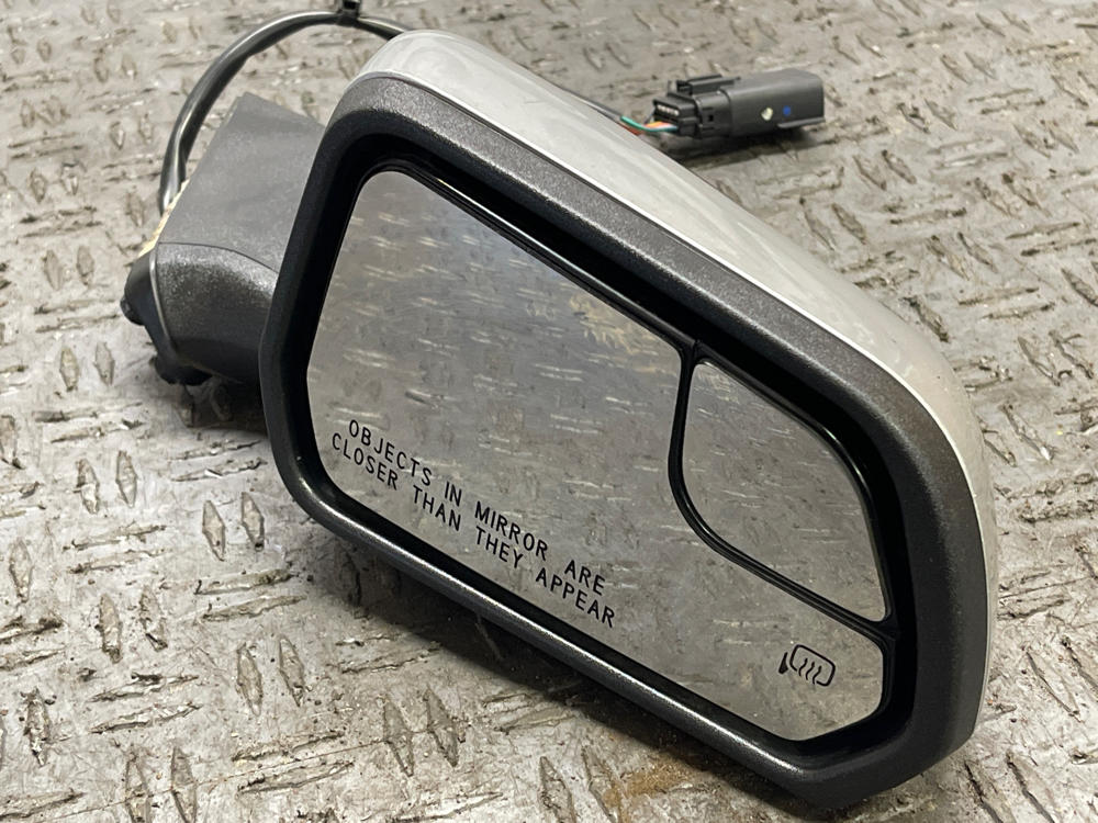 2015-17 Ford Mustang GT Passenger RH Mirror- Paint Code UX  312