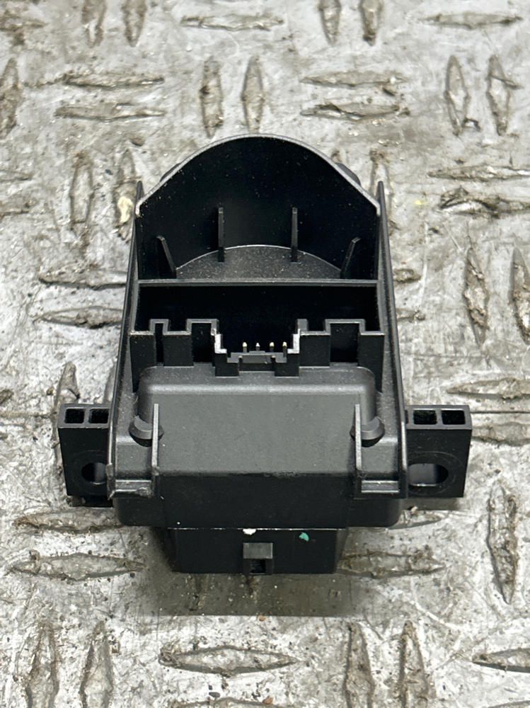 2015-17 Ford Mustang GT Smart Data Link Connection Module (FR3T-14F642-AD) 312