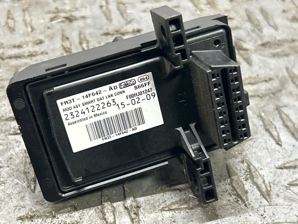 2015-17 Ford Mustang GT Smart Data Link Connection Module (FR3T-14F642-AD) 312