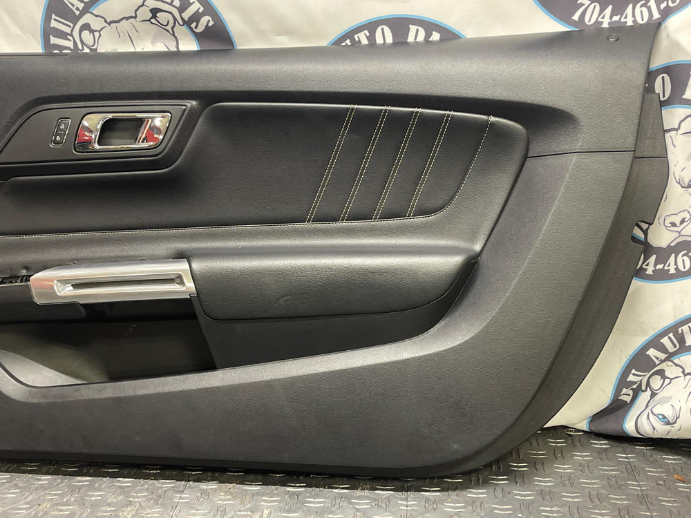 2015-17 Ford Mustang GT Door Panel Pair 312