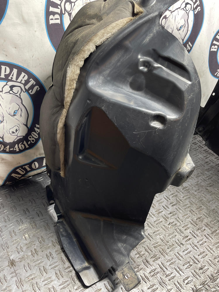 2018-23 Ford Mustang Front Driver LH Wheel Well OEM Base 56k Miles 310