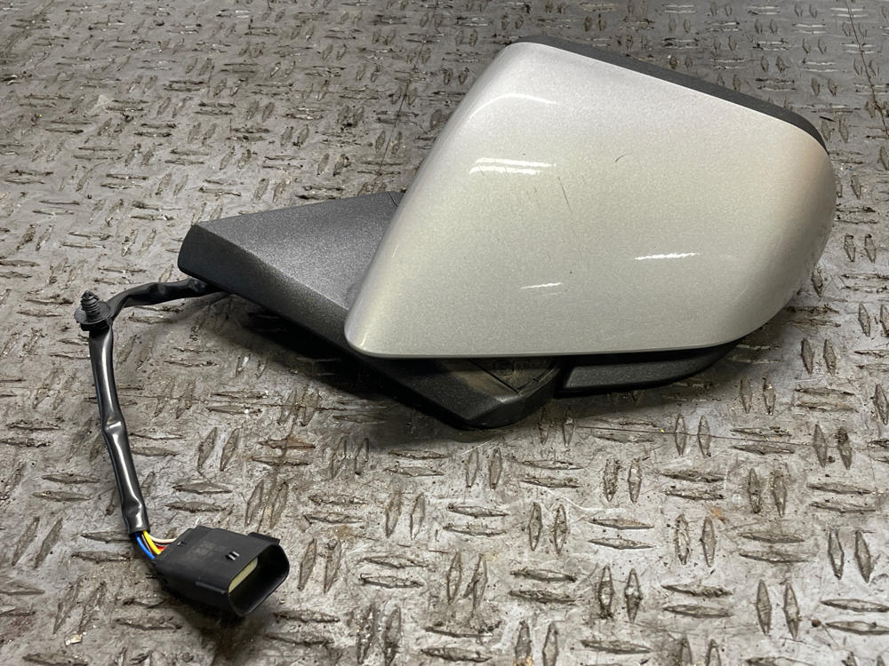 2015-17 Ford Mustang GT Driver LH Mirror- Paint Code UX 312