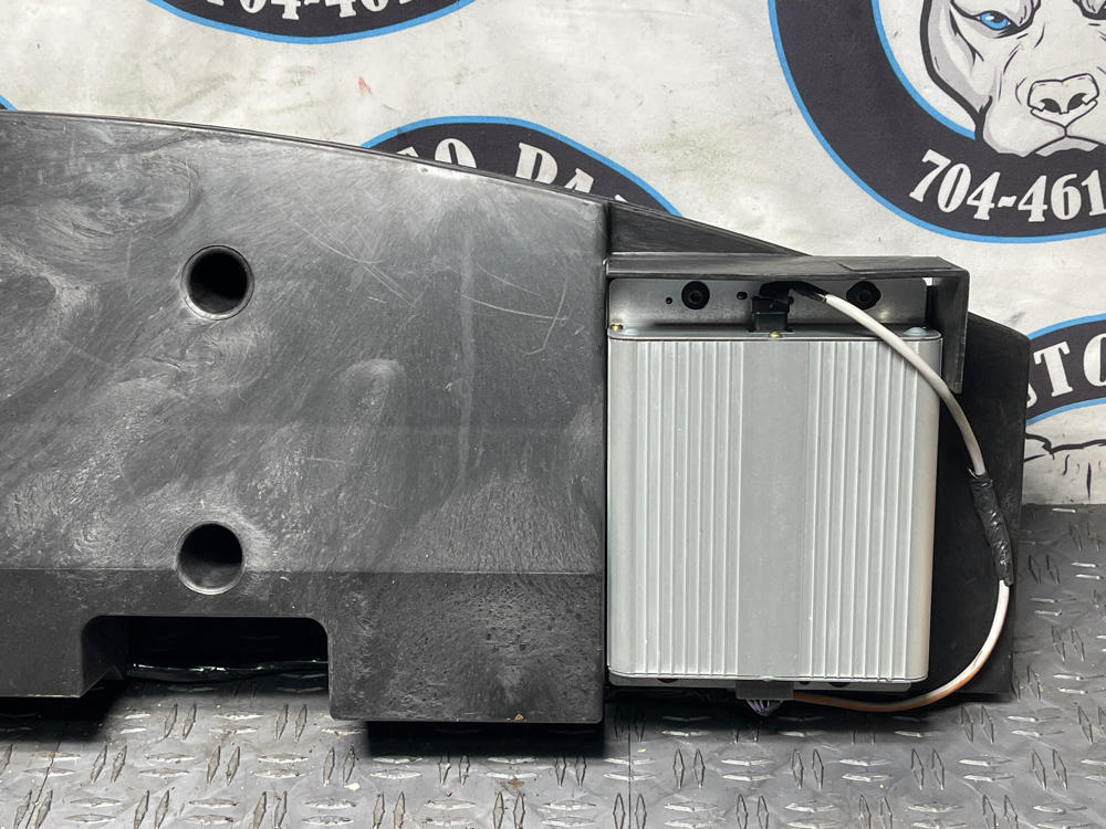 2003-04 Ford Mustang Mach One Rear Speaker Deck w/ Amps 19k Miles 296