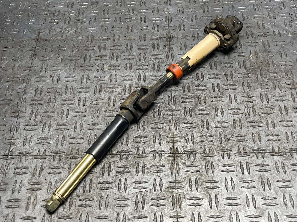 2003-04 Ford Mustang Mach One Steering Shaft 19k Miles 296