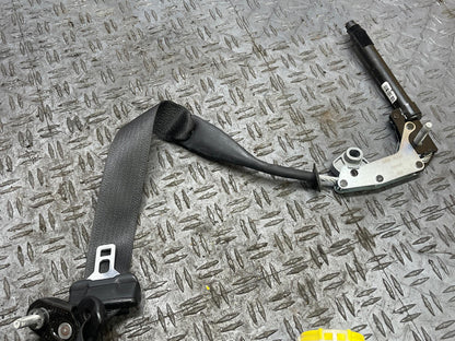 2015-17 Ford Mustang GT OEM Driver Front LH Seat Belt- CONVERTIBLE 312