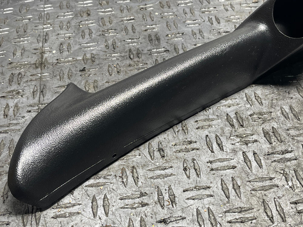 2003-04 Ford Mustang Coupe A-pillar w/ Gauge Pod 308